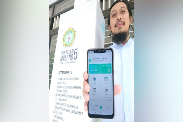 SIAP HADIR, Aplikasi Absensi Otomatis Karya SMKN 5 Malang